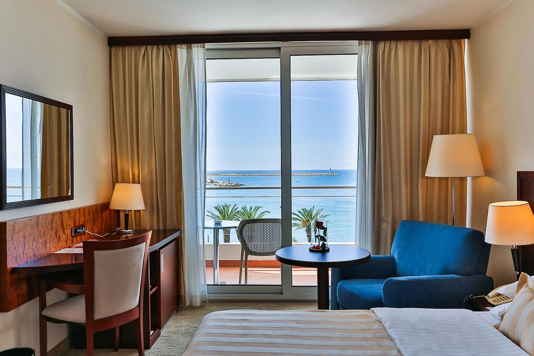 Double or Twin Room Balcony Sea View,1596863992:JPEG